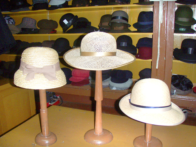 Aleksandar Draslar šeširi i kape ručni rad
