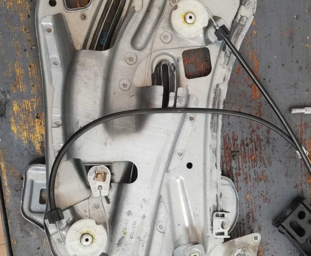 Servis podizaca stakala Rasic 011 Banjica Beograd